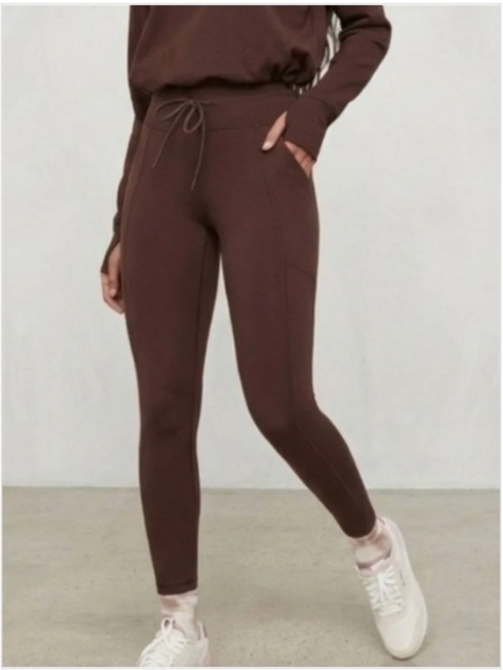 OFFLINE BY AERIE Warmup Drawcord Leggings Sandalwood Brown Size Medium